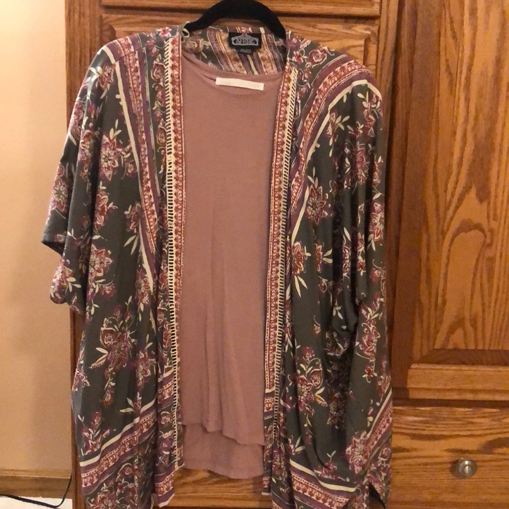Kimono with matching tank top.